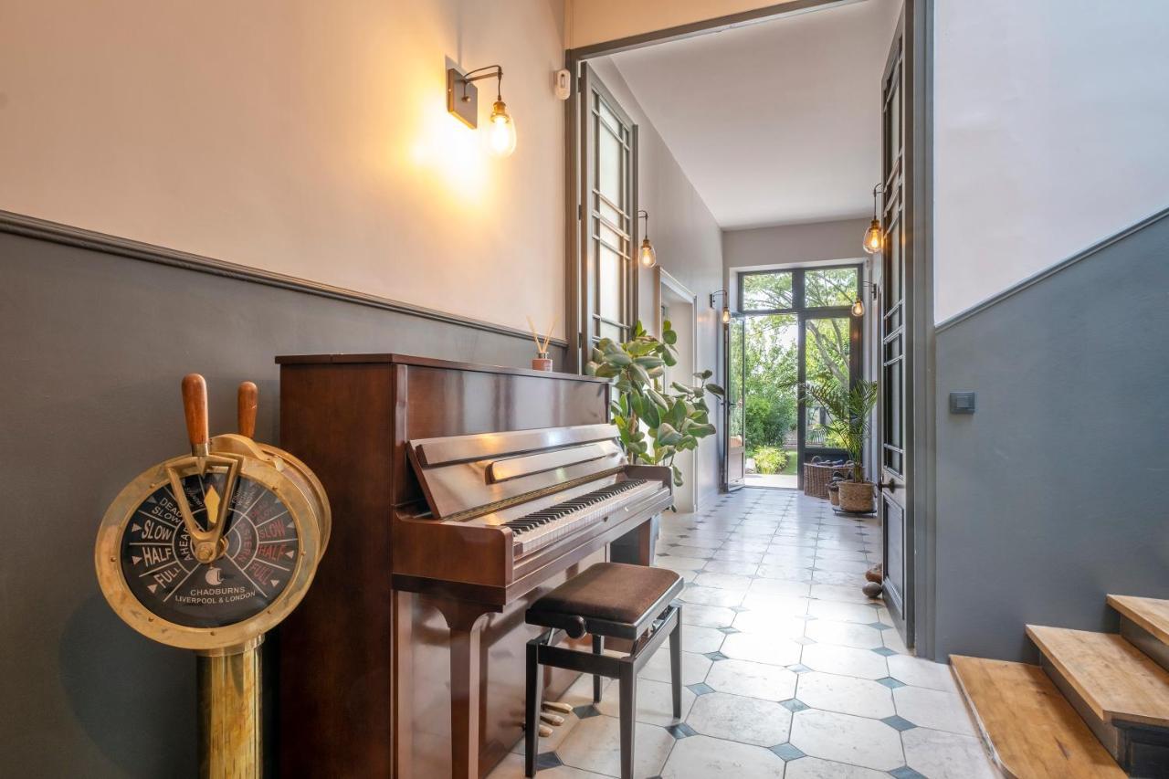 Escale Rochelaise B&B, Spa Bain Nordique Et Sauna Tonneau La Rochelle  Bagian luar foto
