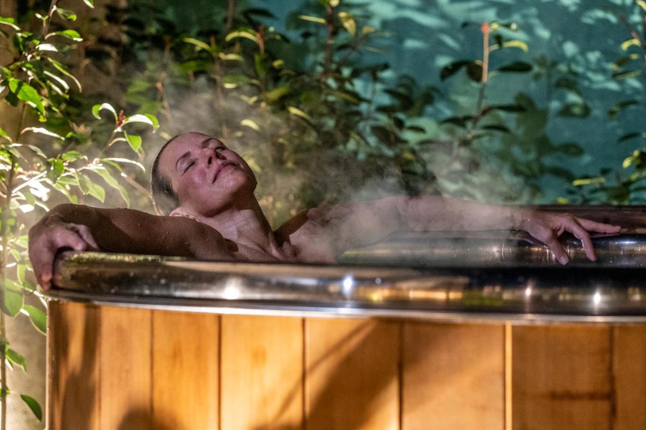 Escale Rochelaise B&B, Spa Bain Nordique Et Sauna Tonneau La Rochelle  Bagian luar foto